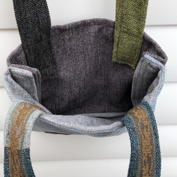 Handmade patchwork upholstery mini bag - Picture 10 of 11